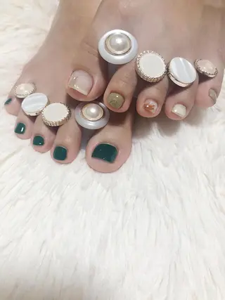 ネイル 【岐阜💅🏻】 オトナ可愛い🤍🪄のネイルデザイン