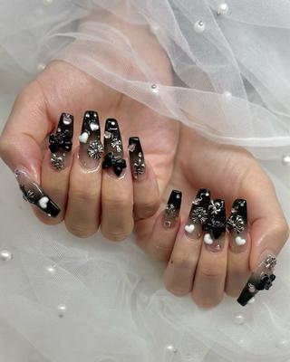 ネイル 完全プライベート サロンYUZUHAのネイルデザイン
