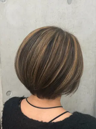 ショート カラー Blossom 大山imafujiのヘアスタイル
