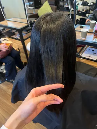 ロング 新倉 あかねのヘアスタイル