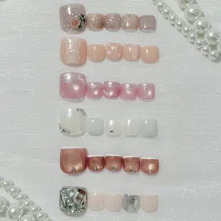 ネイル Minou. (ミヌー)のネイルデザイン