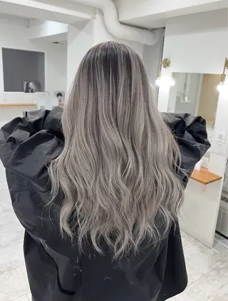 セミロング カラー 指名数No.1 /NAOYAのヘアスタイル