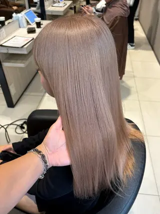 ロング カラー 🫧うる艶ハイトーン 🫧💘サヤ💘のヘアスタイル