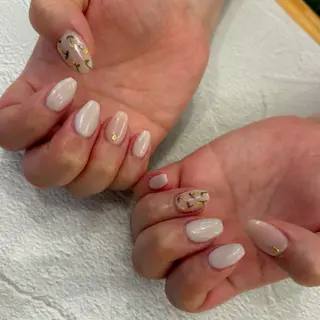 ネイル 佐々木 春香のネイルデザイン