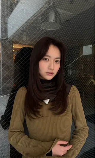 セミロング カラー "Daisy" Rio /大名・天神のヘアスタイル