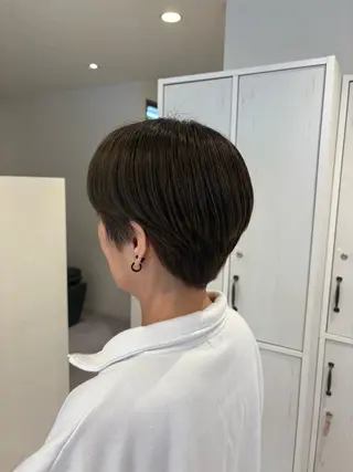 ショート 佃 風子のヘアスタイル