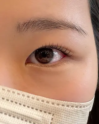 マツエク・マツパ h.plus 益田実咲の眉毛・アイブロウイメージ