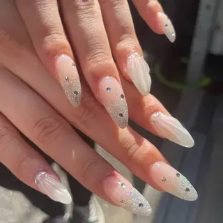 ネイル Lino nailのネイルデザイン