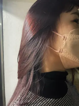 ミディアム カラー KYOKA .のヘアスタイル