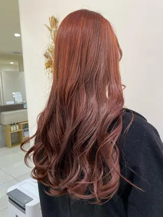 ロング カラー ヘアアレンジ 銀座メンズ専門🖤 叶奈々のヘアスタイル