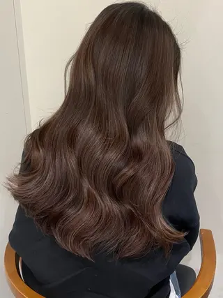 ロング カラー 大塚 加奈恵のヘアスタイル