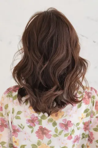 セミロング RAPT bis ラプトビズのヘアスタイル