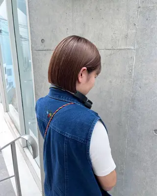 ミディアム カラー 縮毛矯正ボブ&顔まわ レイヤー♡TOMOEのヘアスタイル