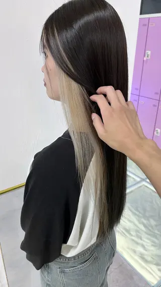 ロング カラー レイン🌏🍀 透明感/ハイトーンのヘアスタイル