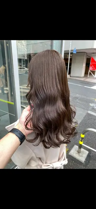 ロング カラー ハッシュカット/レイ ヤーカットArataのヘアスタイル