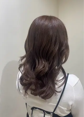 セミロング カラー 山口 陸のヘアスタイル