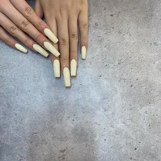 ネイル NAIL Alaia SHIORIのネイルデザイン