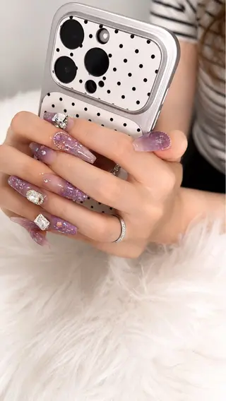 ロング arisa 🌱のネイルデザイン