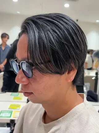 ショート カラー メンズ メンズ特化美容師 カラー専門ぺーターのヘアスタイル