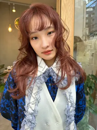 ロング カラー 縮毛矯正/暖色カラー ピンクベージュのヘアスタイル