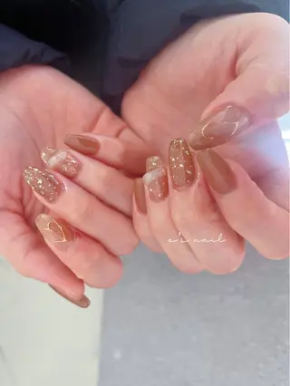 ネイル e’s nail Lumièreのネイルデザイン