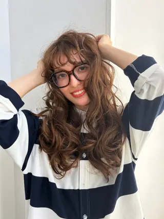 ロング パーマモデル募集堀本 夢来のヘアスタイル