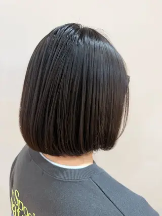ショート 松山 真奈美のヘアスタイル