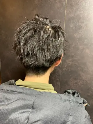 ショート パーマ 山内 敢史のヘアスタイル