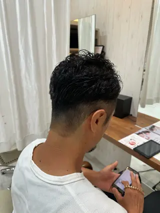 ショート 中嶋 紘夢のヘアスタイル