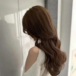 セミロング カラー ヘアアレンジ 🫧モテる💗ダメー ジレスハイトーン🫧のヘアスタイル