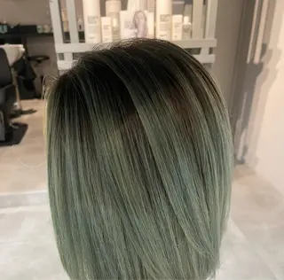 ミディアム カラー ブリーチ👩🦳/ ✂︎MANAMIのヘアスタイル
