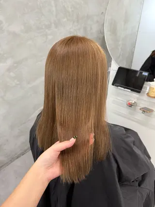 セミロング カラー yuuna ✮ door whiteのヘアスタイル