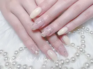 ネイル Bella Nail Salonパラジェルのネイルデザイン