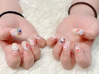 ネイル パッチリオメメ Lianaのネイルデザイン