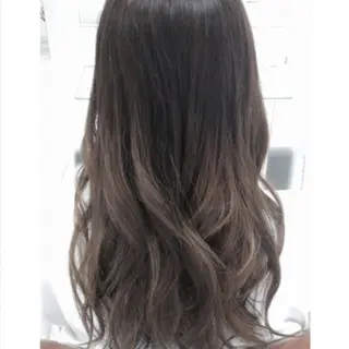 ロング カラー 🇰🇷韓国風艶髪✨ 髪質改善 倉岡しおんのヘアスタイル