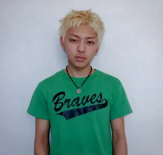 ショート メンズ ナオイ タイキのヘアスタイル