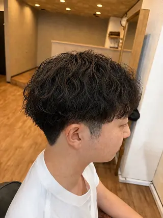 ショート パーマ メンズ 野呂 隼人のヘアスタイル