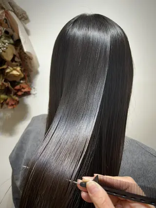 ロング パーマ 友谷 ルーカスのヘアスタイル