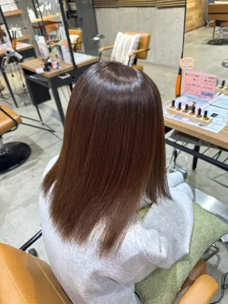 ミディアム 谷本虎太郎 レイヤー🌈ボブのヘアスタイル