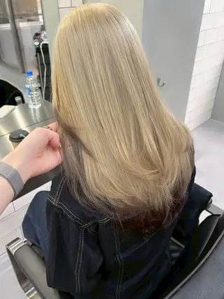 カラー ハイトーン特化🤍 Ayakaのヘアスタイル