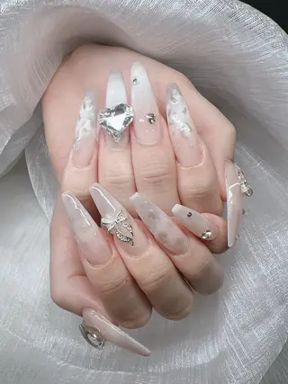 ネイル Lee Nails チップ長さだし専門店のネイルデザイン