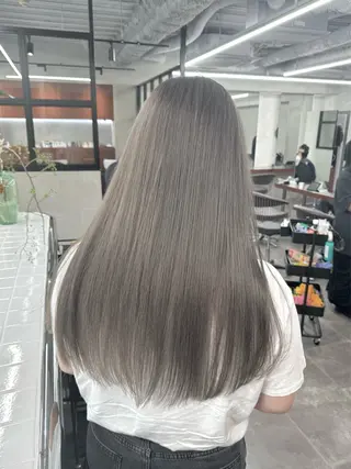 ロング カラー ブリーチ ハイトーン 特化🌈フジタハルキのヘアスタイル