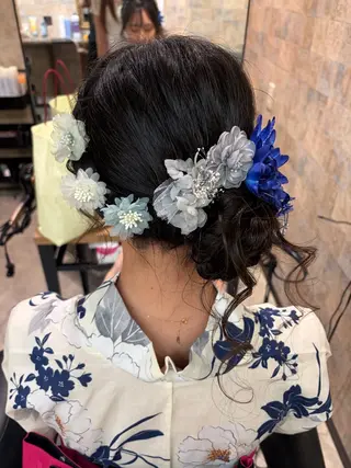 ロング 前田 みのりのヘアスタイル