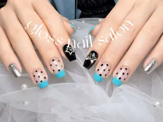 ネイル miho🍎 Gloss nailのネイルデザイン
