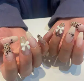 ネイル NiJi Nailsのネイルデザイン