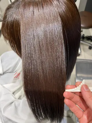ミディアム 飯塚 竜之介のヘアスタイル
