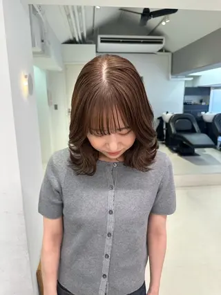 ミディアム カラー REINA☁️透明感 カラー/ぷつっと♡のヘアスタイル