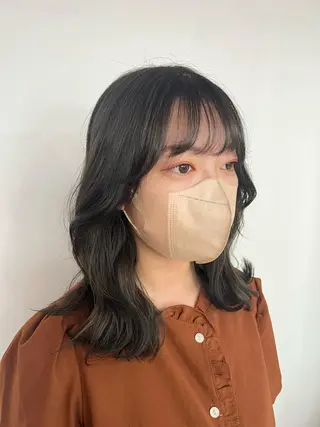 セミロング カラー 🤍中野 レオ🤍のヘアスタイル