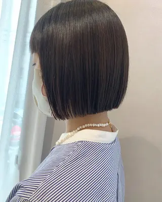 ショート hubhair レイヤー/透明感のヘアスタイル