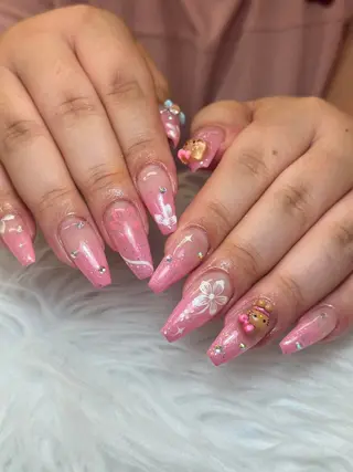 ネイル Nie Nail Shinokuboのネイルデザイン
